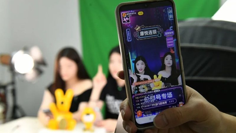 冰箱冷藏室结冰？揭秘维修师傅的选择技巧